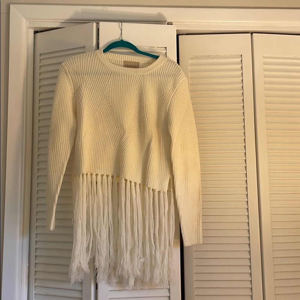 Sweater - Picture 1 of 1